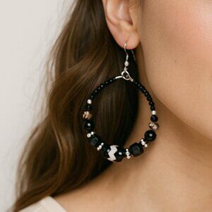NEW Large Black & White Beaded Hoop Earrings Zig Zag Chevron Pattern